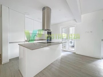 Apartamento T3 para Venda em Portimão