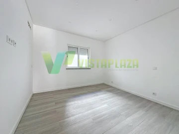 Apartamento T3 para Venda em Portimão
