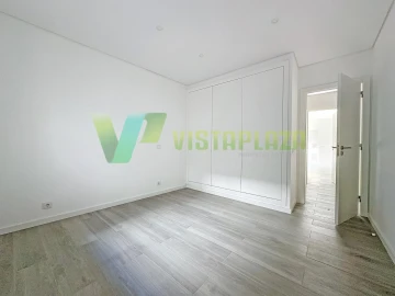 Apartamento T3 para Venda em Portimão