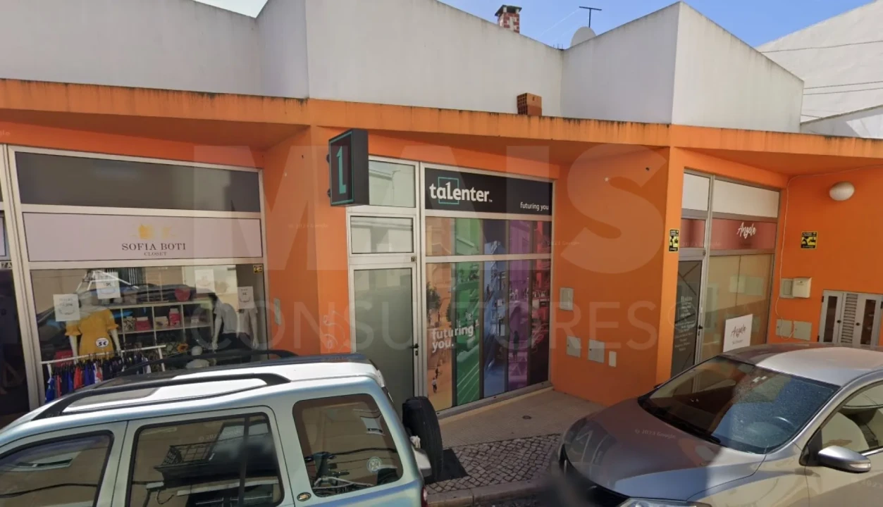 Loja para Venda em Carregado e Cadafais Foto 7