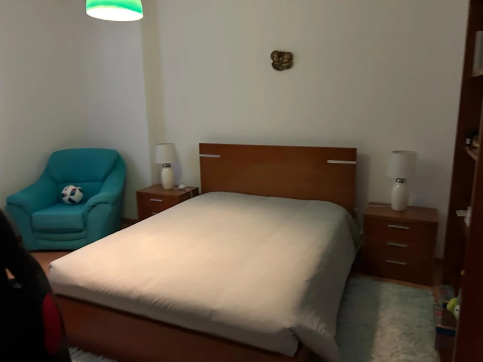 Moradia T4 para Venda em São Facundo e Vale das Mós Foto 4