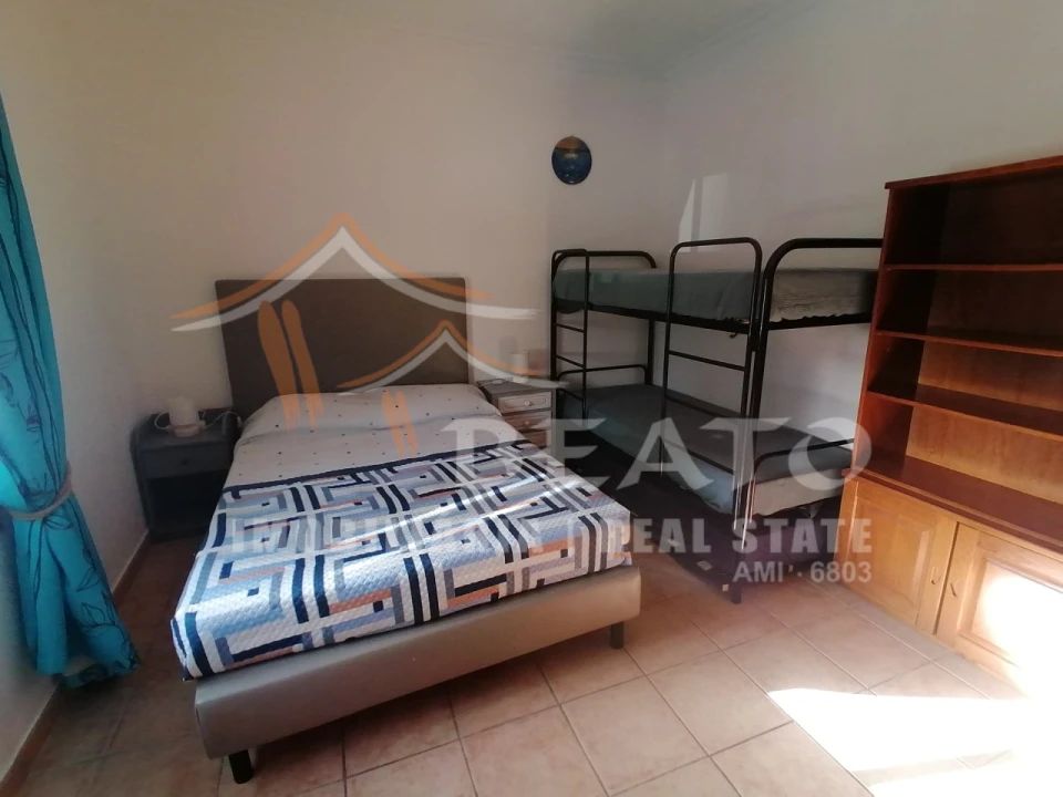 Apartamento T2 para Arrendamento férias em Portimão Foto 15