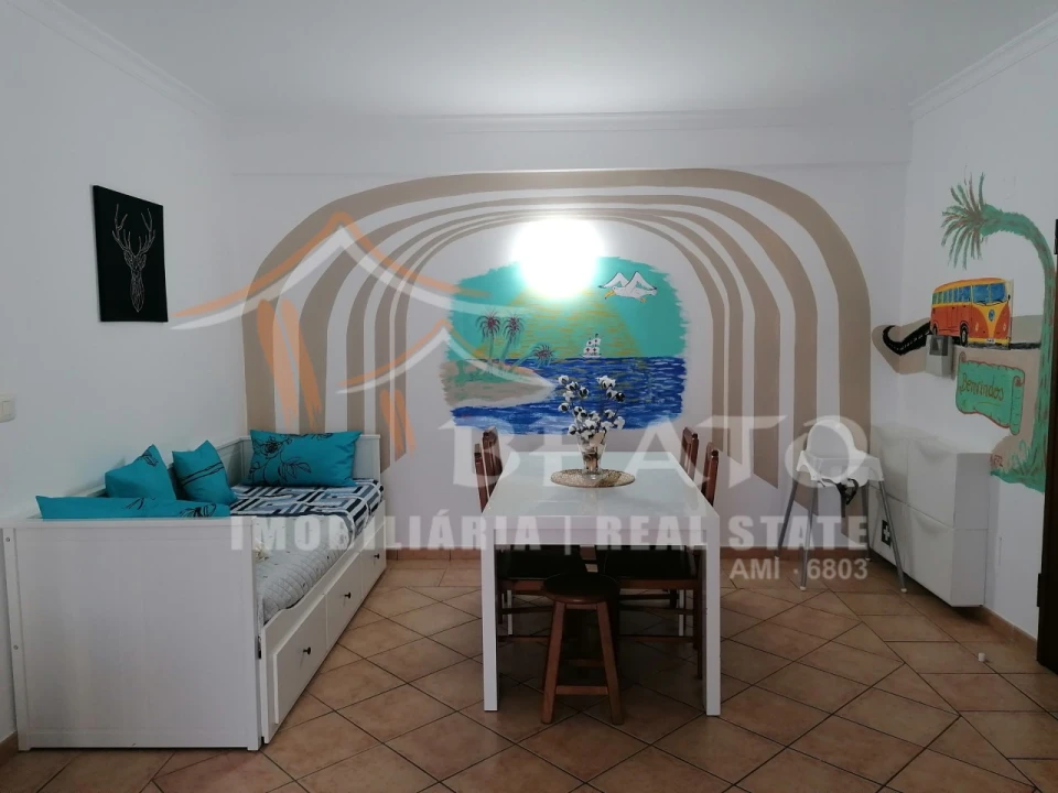 Apartamento T2 para Arrendamento férias em Portimão Foto 2