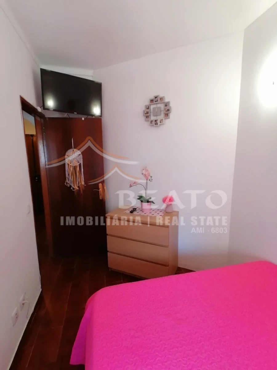 Apartamento T1 para Arrendamento férias em Portimão Foto 12