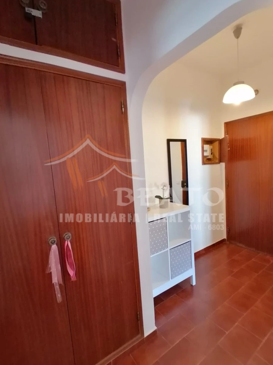 Apartamento T1 para Arrendamento férias em Portimão Foto 10