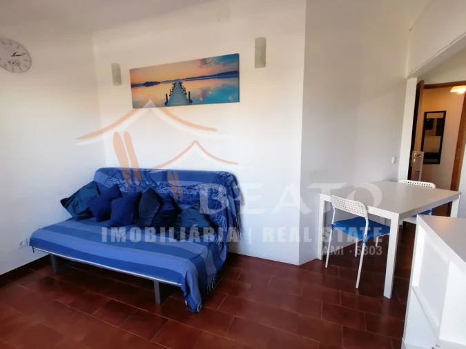 Apartamento T1 para Arrendamento férias em Portimão Foto 4