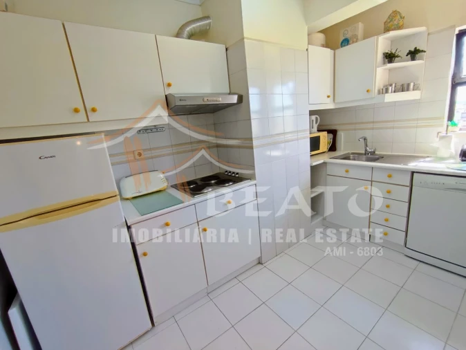 Apartamento T1 para Arrendamento férias em Portimão Foto 9