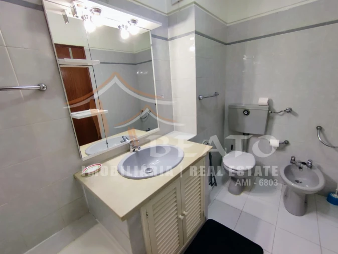 Apartamento T1 para Arrendamento férias em Portimão Foto 18