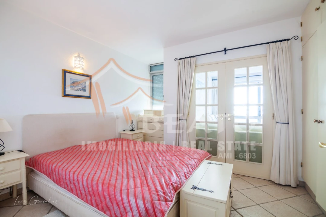 Apartamento T1 para Arrendamento férias em Portimão Foto 12