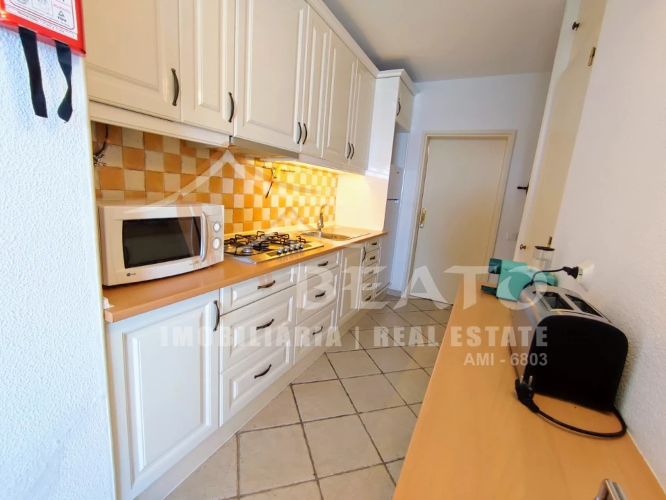 Apartamento T1 para Arrendamento férias em Portimão Foto 6