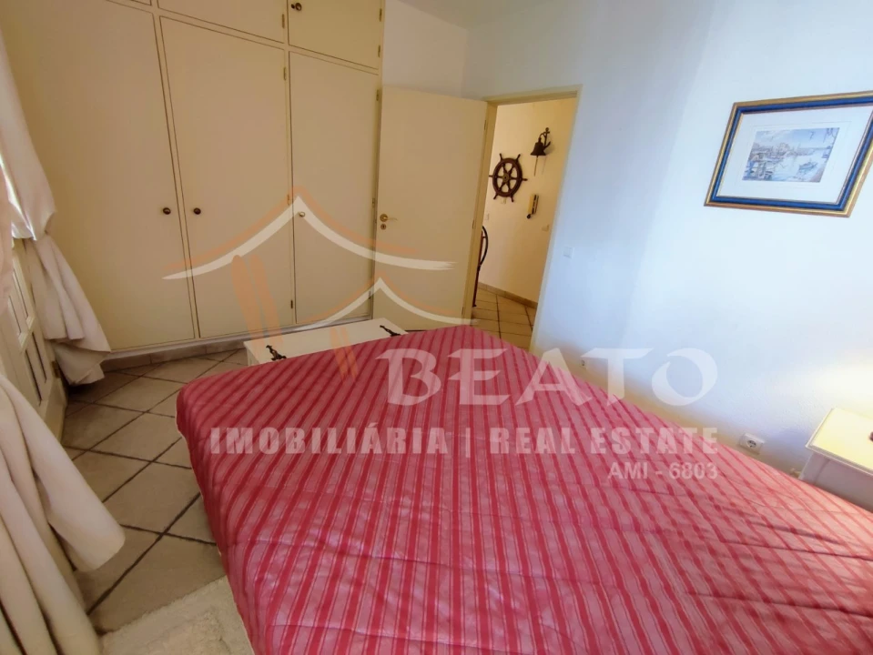 Apartamento T1 para Arrendamento férias em Portimão Foto 14
