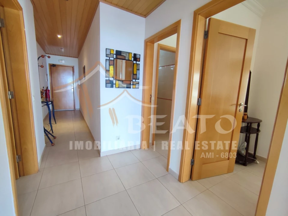 Apartamento T2 para Arrendamento férias em Portimão Foto 6