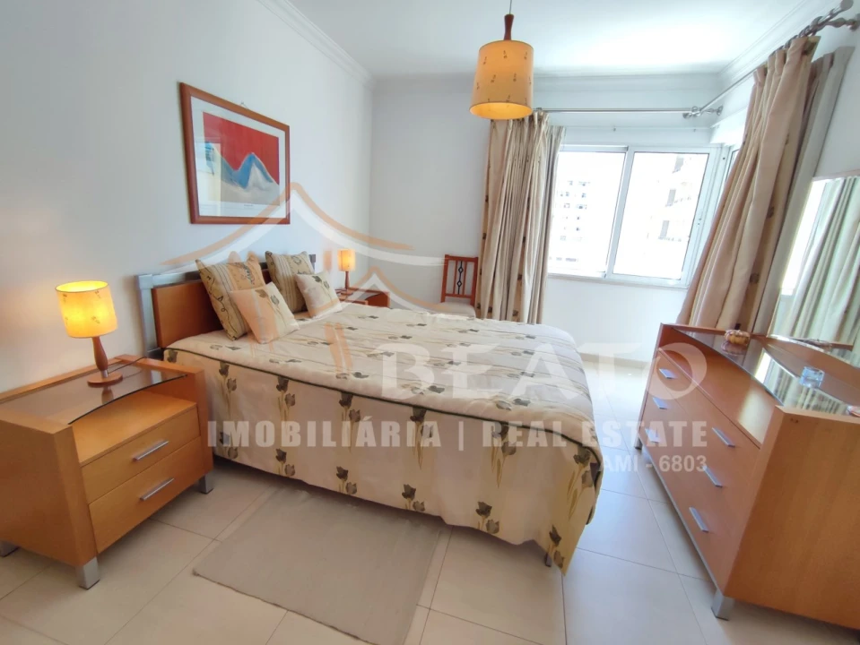 Apartamento T2 para Arrendamento férias em Portimão Foto 13