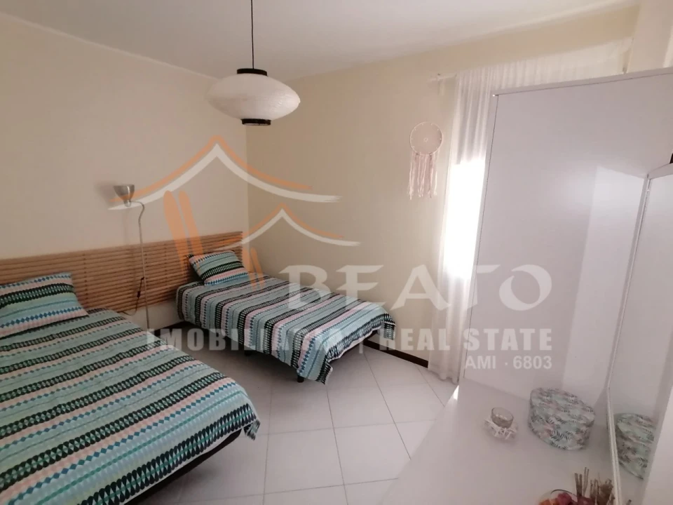 Apartamento T2 para Arrendamento férias em Portimão Foto 12