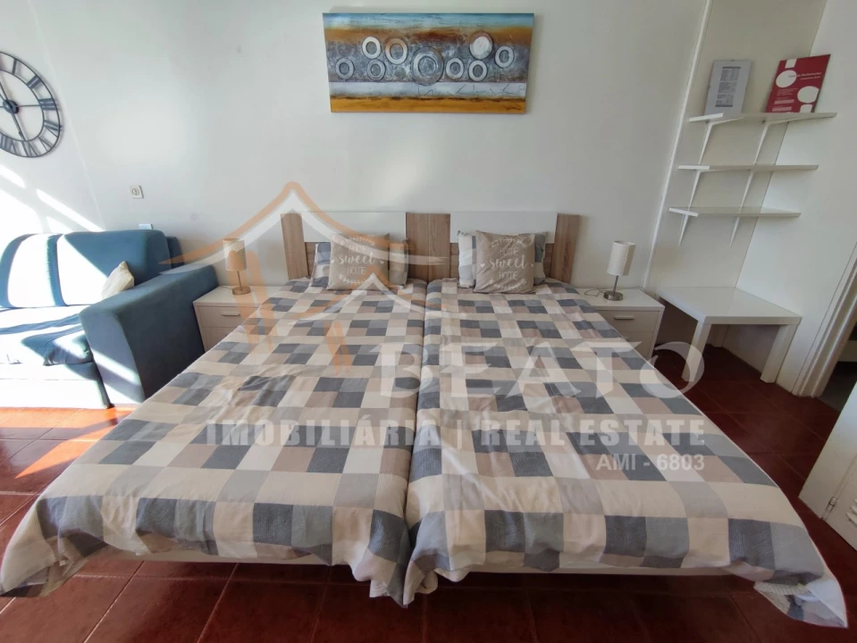 Apartamento para Arrendamento férias em Portimão Foto 7