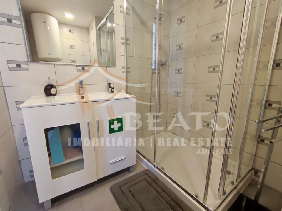 Apartamento para Arrendamento férias em Portimão Foto 19