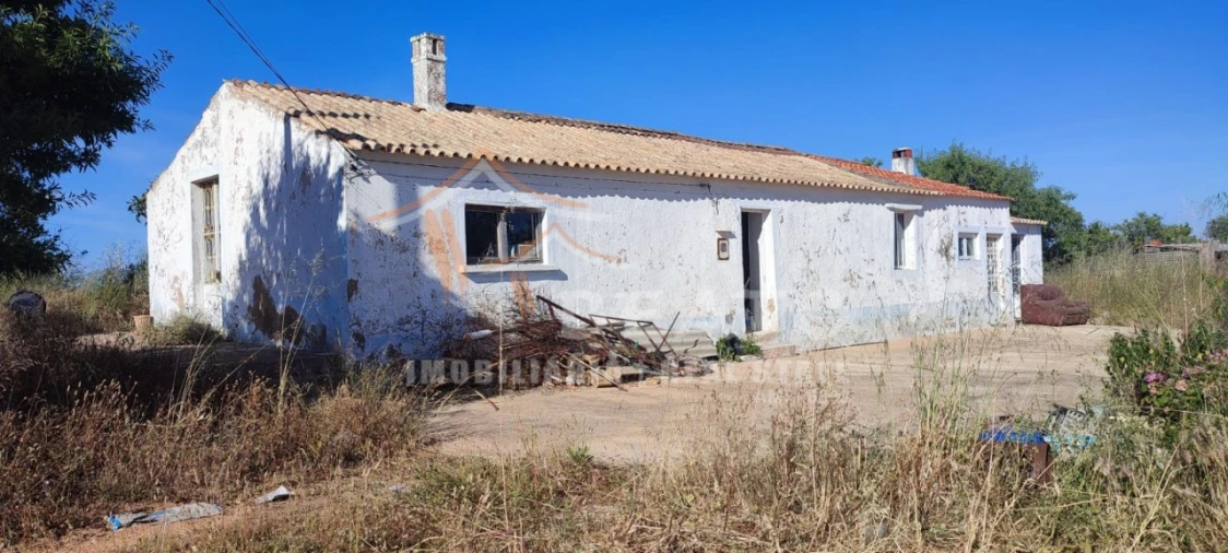 Terreno Misto para Venda em Estômbar e Parchal Foto 3