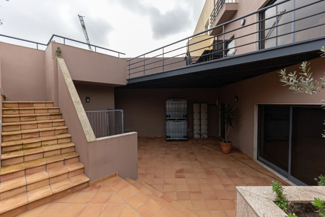 Moradia T5 para Venda em Aldoar, Foz do Douro e Nevogilde Foto 9