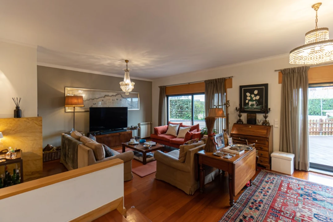 Moradia T5 para Venda em Aldoar, Foz do Douro e Nevogilde Foto 16