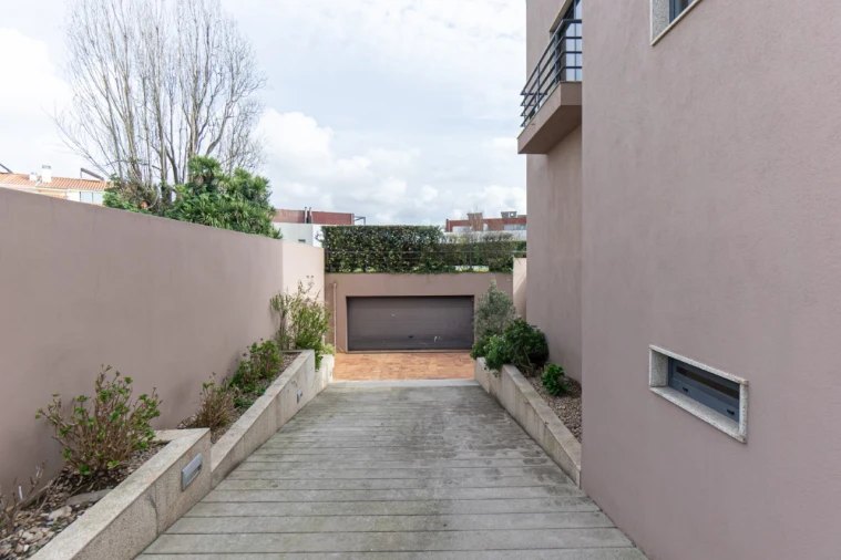 Moradia T5 para Venda em Aldoar, Foz do Douro e Nevogilde Foto 3