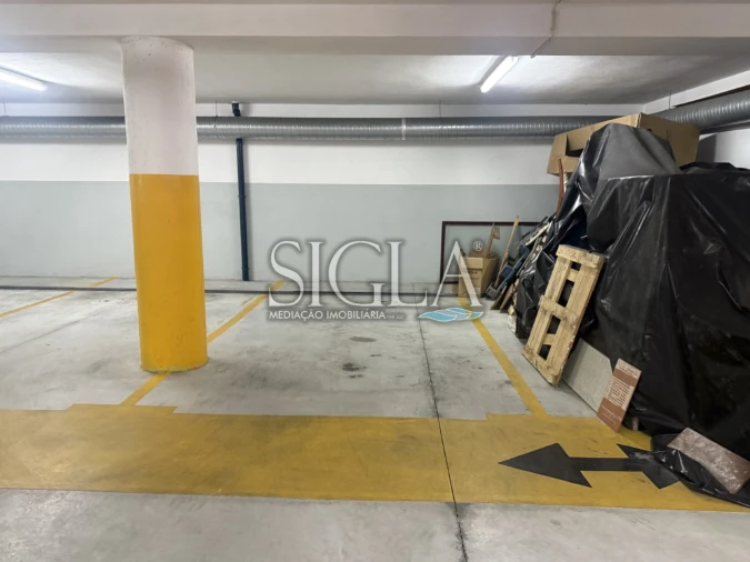 Garagem para Venda em Canidelo Foto 1