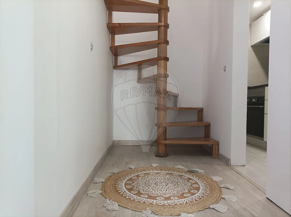 Apartamento T1 para Venda em Mafamude e Vilar do Paraíso Foto 12
