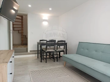 Apartamento T1 para Venda em Mafamude e Vilar do Paraíso