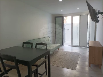 Apartamento T1 para Venda em Mafamude e Vilar do Paraíso