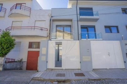 Apartamento T1 para Venda em Mafamude e Vilar do Paraíso