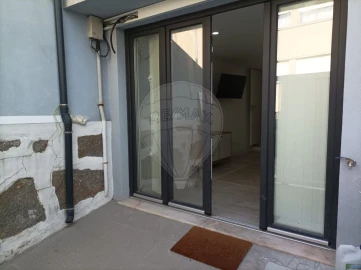 Apartamento T1 para Venda em Mafamude e Vilar do Paraíso