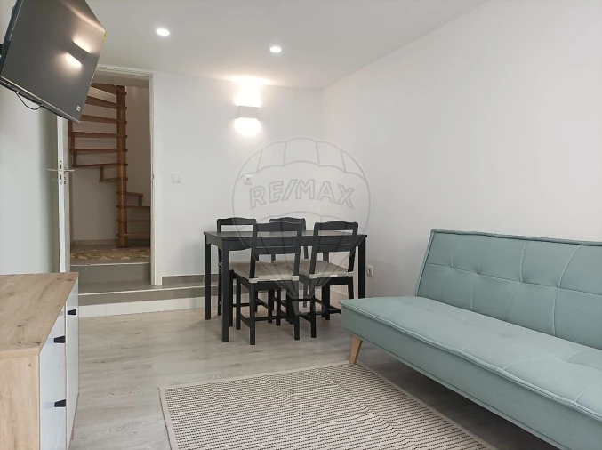 Apartamento T1 para Venda em Mafamude e Vilar do Paraíso Foto 8