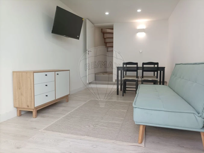 Apartamento T1 para Venda em Mafamude e Vilar do Paraíso Foto 7