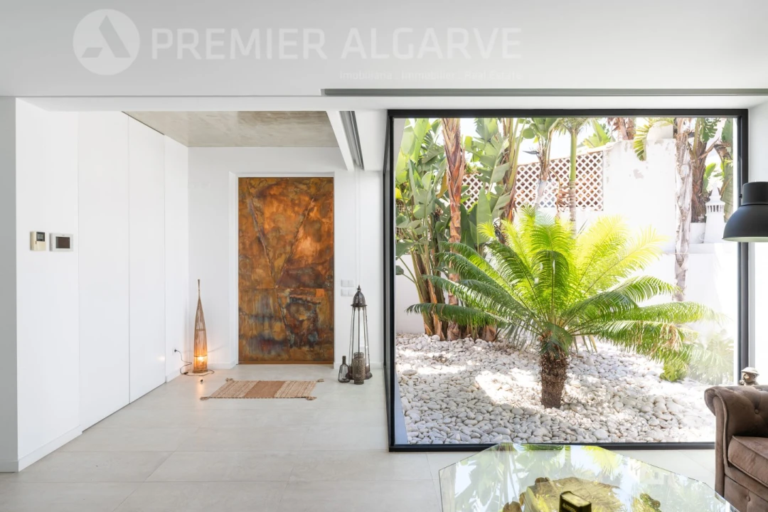 Moradia T4 para Venda em Montenegro Foto 7