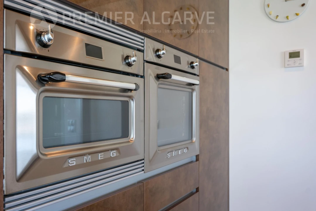 Moradia T4 para Venda em Montenegro Foto 17