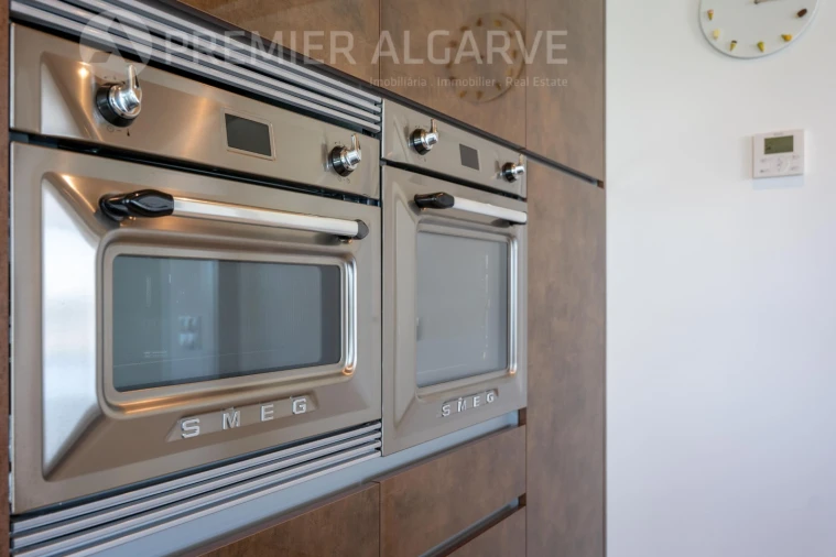 Moradia T4 para Venda em Montenegro Foto 17