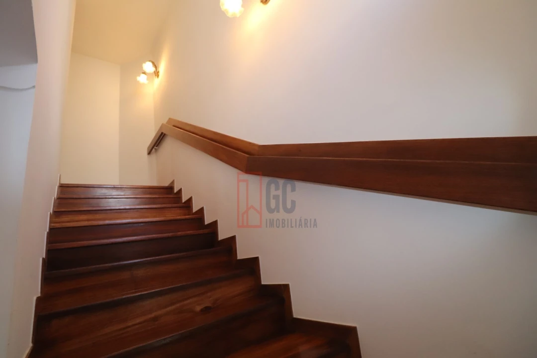 Moradia T4 para Arrendamento em Mafamude e Vilar do Paraíso Foto 11