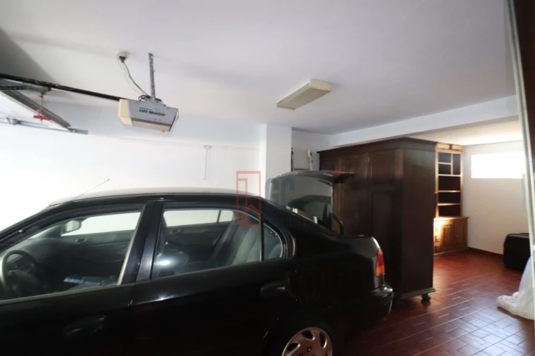 Moradia T4 para Arrendamento em Mafamude e Vilar do Paraíso Foto 21