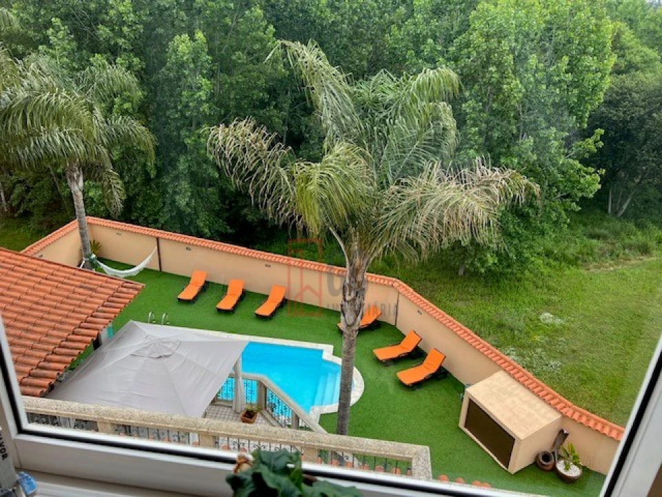 Moradia T5 para Venda em Paços de Brandão Foto 7