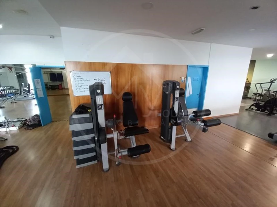 Loja para Venda em Vila Cova da Lixa e Borba de Godim Foto 11