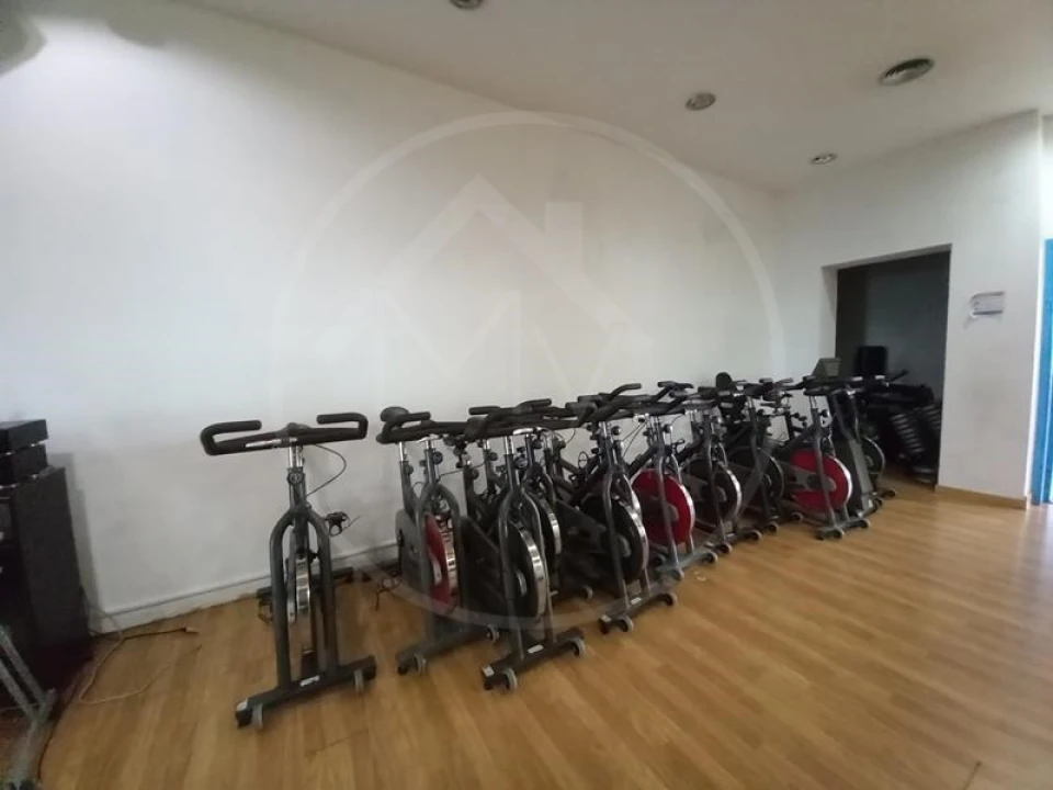 Loja para Venda em Vila Cova da Lixa e Borba de Godim Foto 19