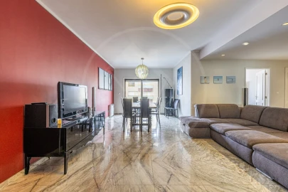 Apartamento T3 para Venda em Póvoa de Varzim, Beiriz e Argivai