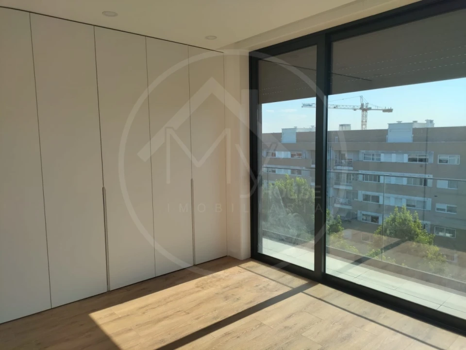 Apartamento para Venda em Pedrouços Foto 5