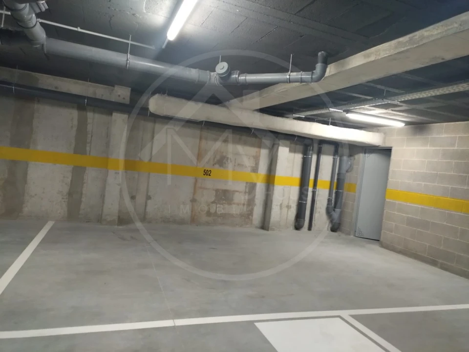 Apartamento para Venda em Pedrouços Foto 10