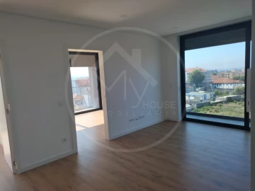 Apartamento para Venda em Pedrouços