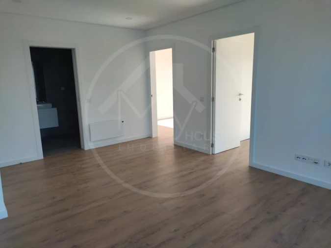 Apartamento para Venda em Pedrouços Foto 3