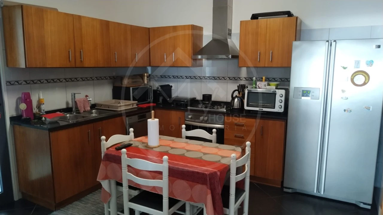 Moradia T3 para Venda em Agua de Pena Foto 5