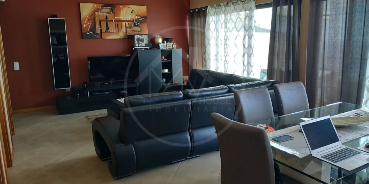 Moradia T3 para Venda em Agua de Pena Foto 6