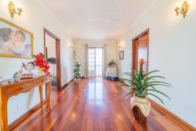 Moradia T5 para Venda em Santo Adrião de Vizela Foto 12