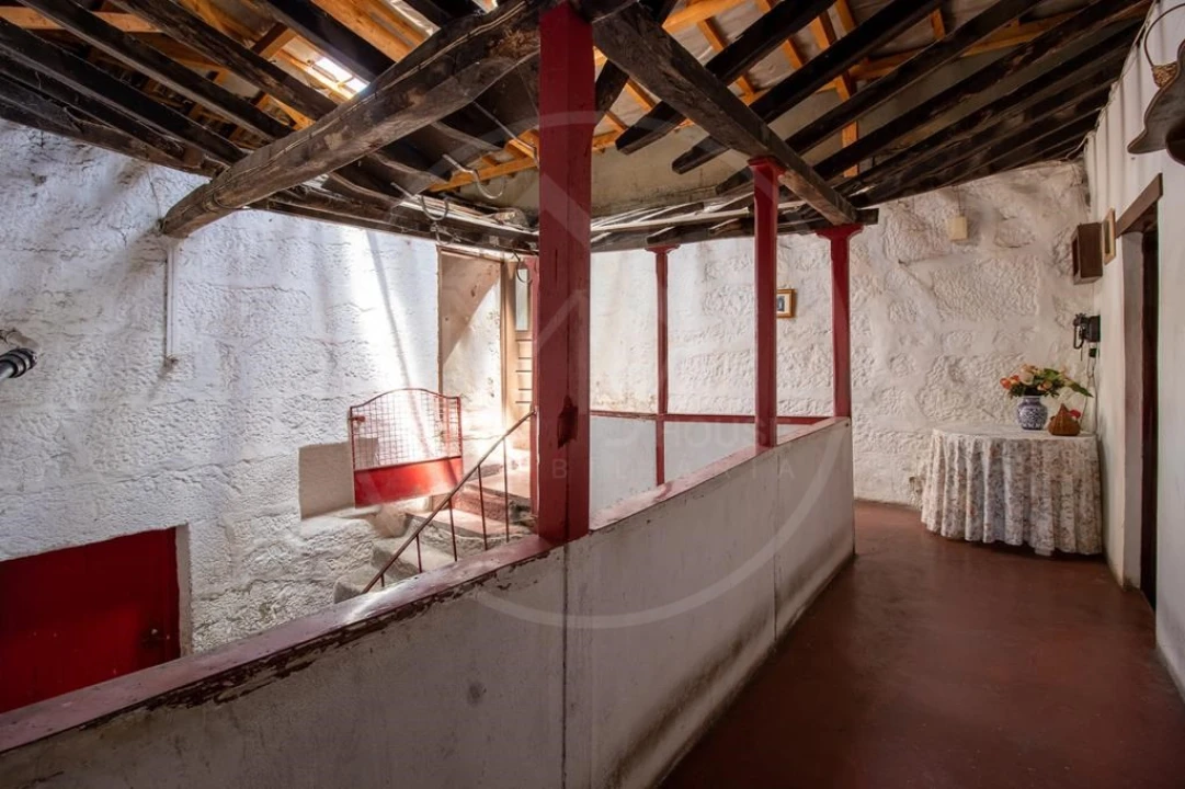 Moradia para Venda em Telões Foto 13