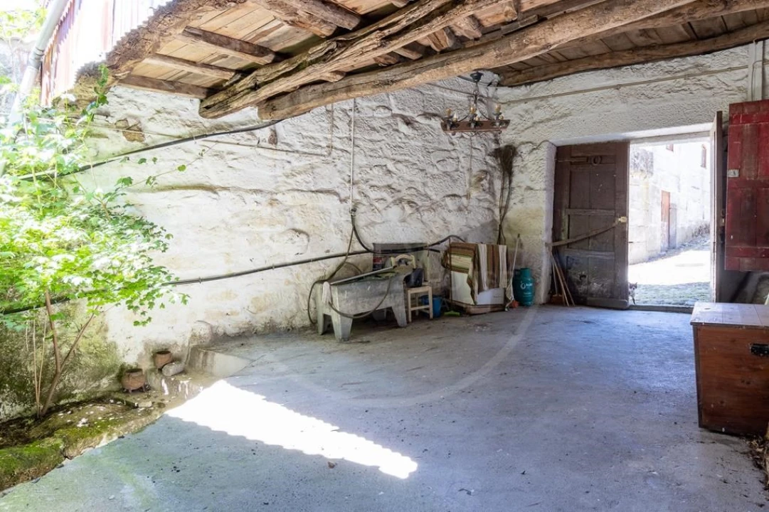 Moradia para Venda em Telões Foto 21